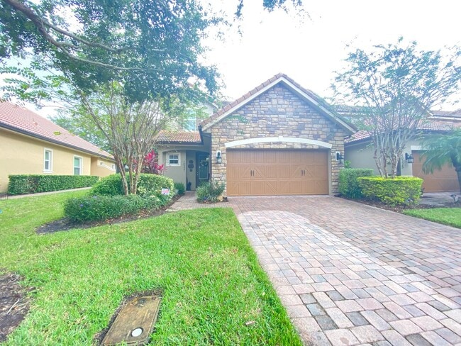 EAGLE CREEK (LAKE NONA) - 4BR/3.5BA TWO ST... - EAGLE CREEK (LAKE NONA) - 4BR/3.5BA TWO ST...