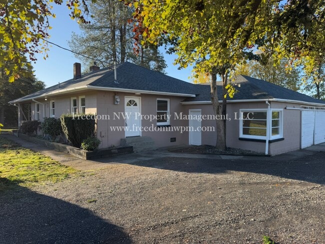 Building Photo - 3052 Jackson Hwy