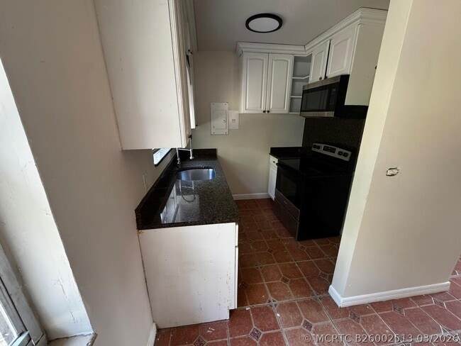 Photo - 75 NW 84th St