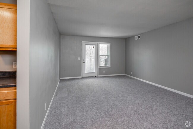 2BR, 1BA - 950SF - Living Room