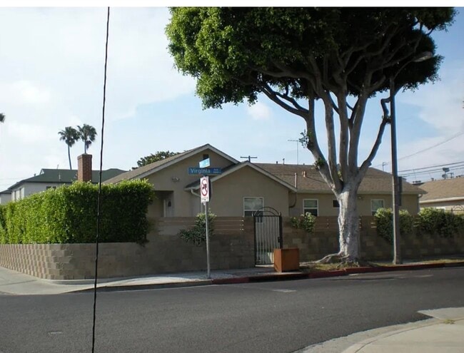Photo - 1959 20th St Unit Masterbedroom