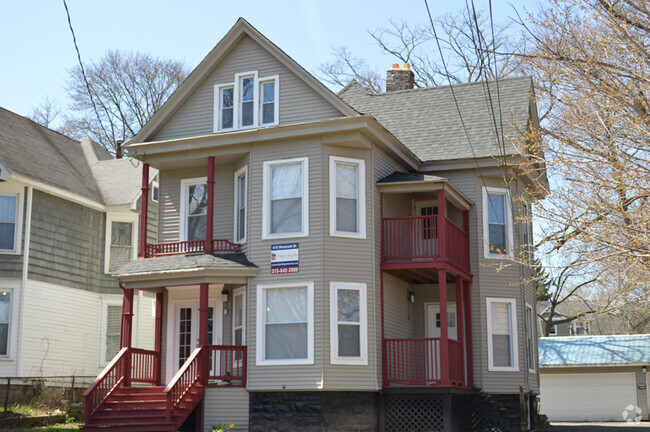 Building Photo - 410 Westcott St Rental