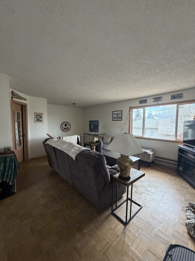 Photo - 1672 W Wyoming Ave