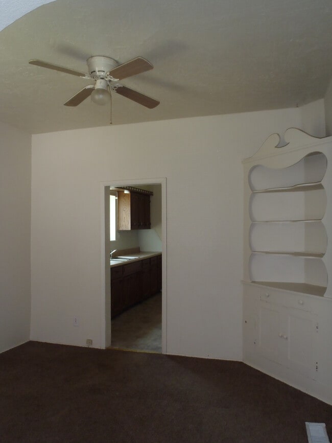 Photo - 708 McDonald St