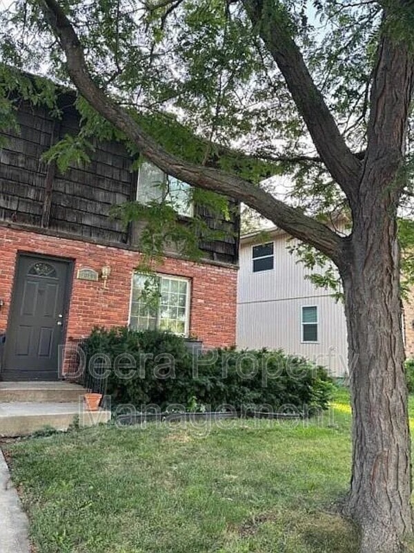 Photo - 9616 Hadley Dr