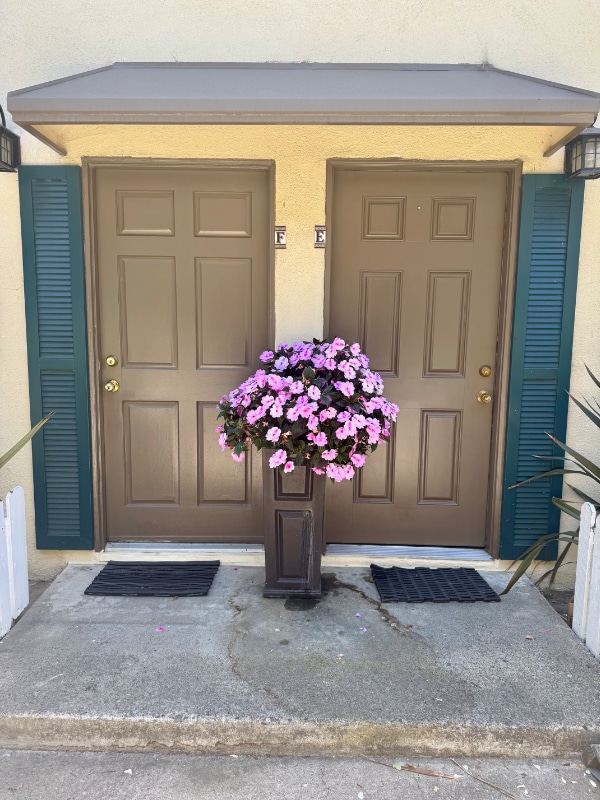 Photo - 1978 Maple Ave