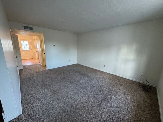 Photo - 107 Grogan Cir Unit 107 Grogan Circle  7