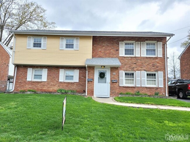 Building Photo - 94 Garfield Ave