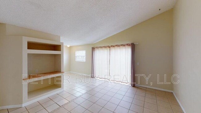 Photo - 174 Coral Reef Ct N Unit A