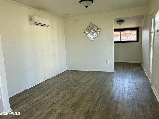 Photo - 5545 W State Ave