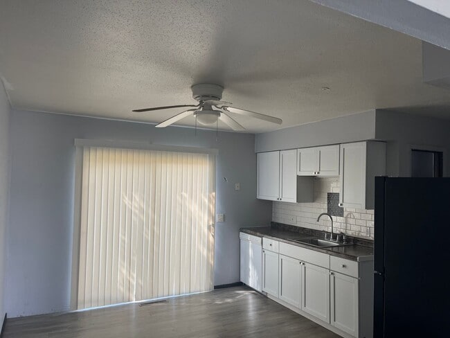 Photo - 3 Bedroom Duplex in Davenport Great Price