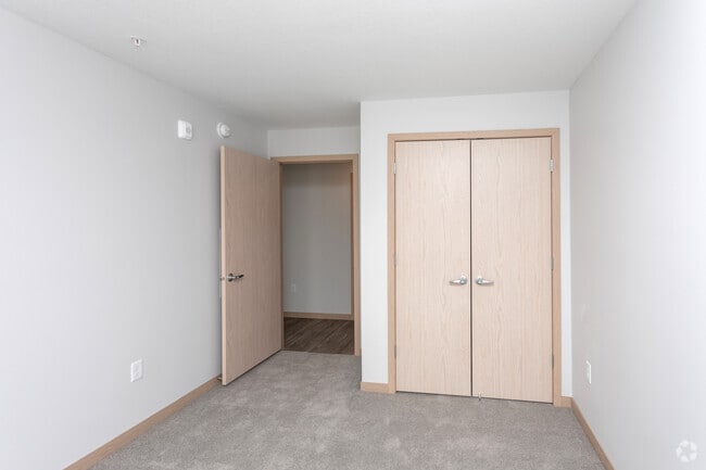 3BR, 2BA - 1,216SF - Blooming Meadows North