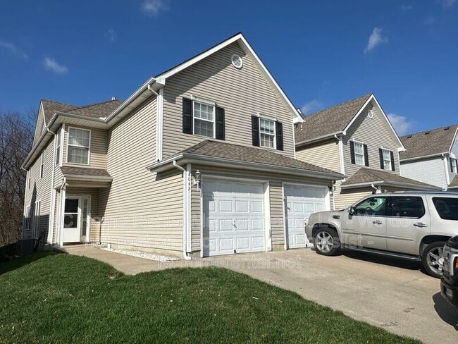 Photo - 8042 N Elmwood Ave