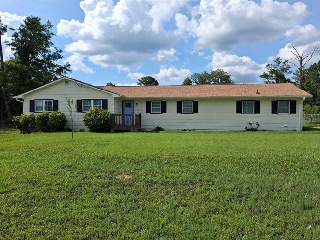 Building Photo - 2275 Briarwood Dr SW