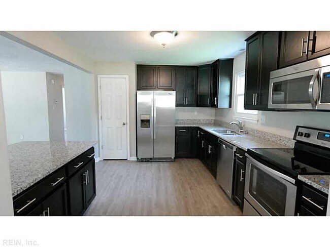 Photo - 4613 Liberton Court - 1