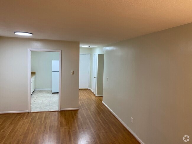 Building Photo - 1730 State St Unit 311 Rental