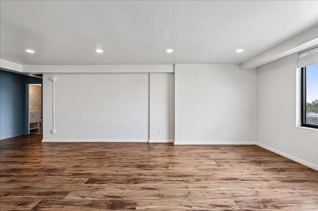 Photo - Large 1BR/1BA with Natural Light & Modern Finishes in Cleveland Park