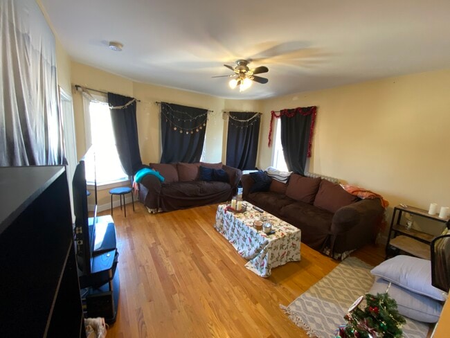 Photo - 1 Victoria St Unit 2