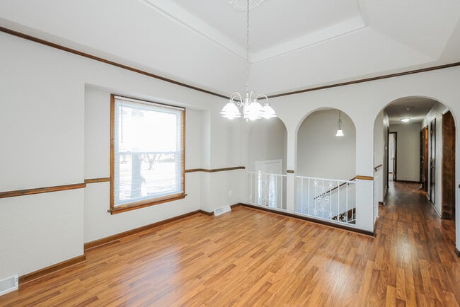 Photo - 204 N Woodson Dr