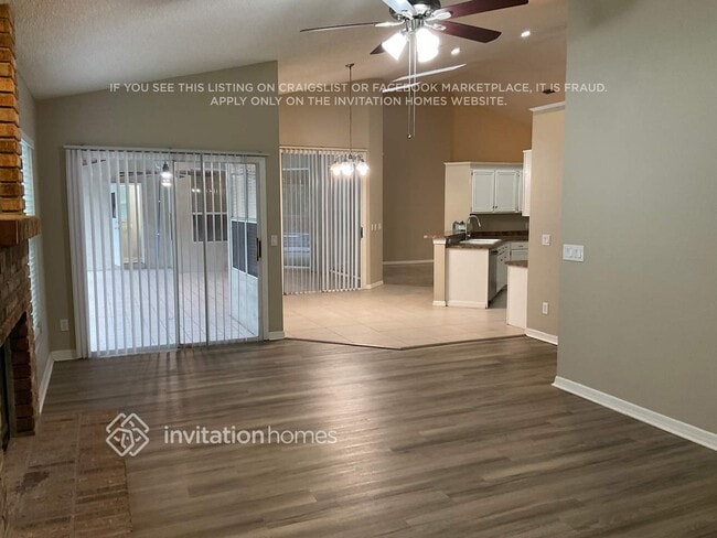 Photo - 1450 Thornhill Cir