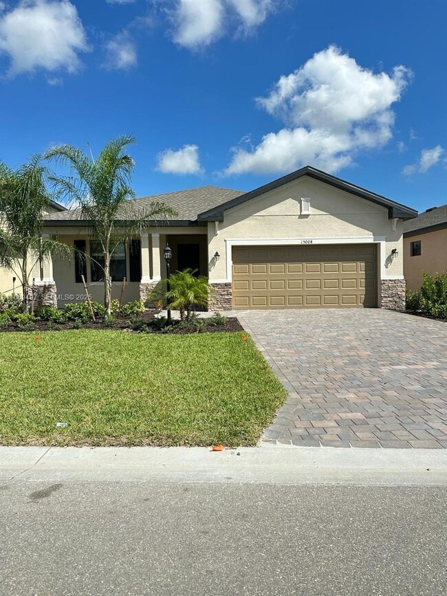 Photo - 15004 Palamos Cir