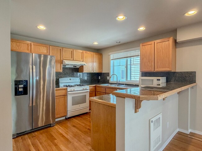 Photo - 3bd/2bth North Green Lake Townhome, $3,250/mo.