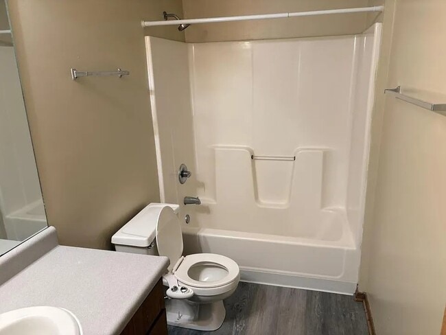 Photo - Sunrise Valley Trails Apartments