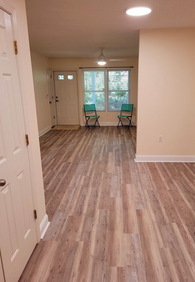 Photo - 12 Krista Cir Unit C