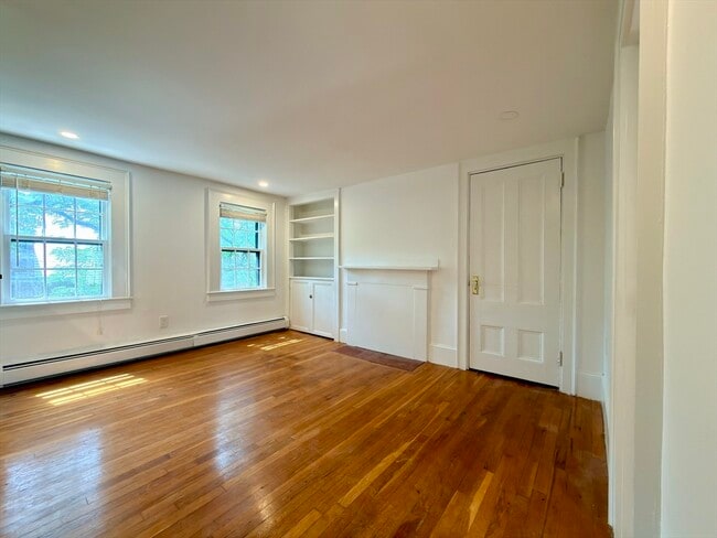 Photo - 44 Melrose St Unit 4