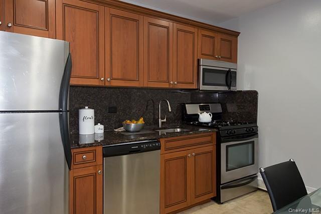 Photo - 100 Friendly Ct Unidad L057