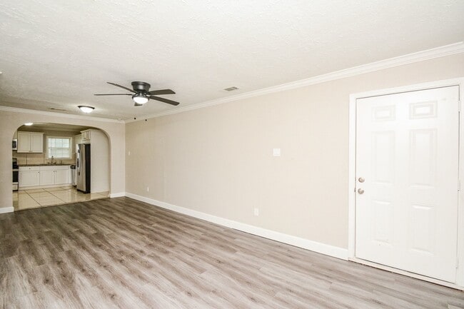 Photo - 2109 Pomona Dr