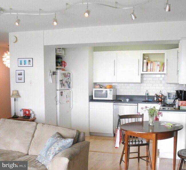 Photo - 2401 Pennsylvania Ave Unit 10A12