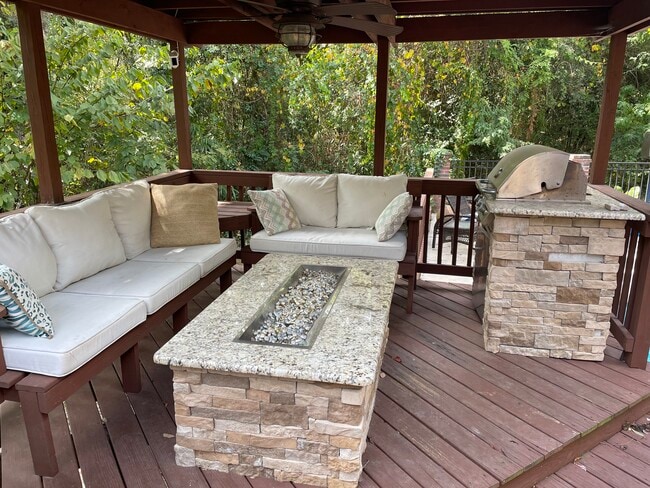 Photo - 6833 Corto Rd