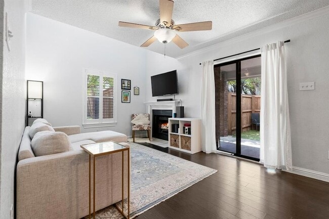 Building Photo - 7635 Guadalupe St Unit 202