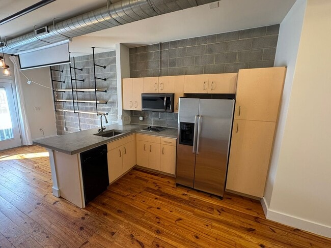 Photo - 3205 N Davidson St