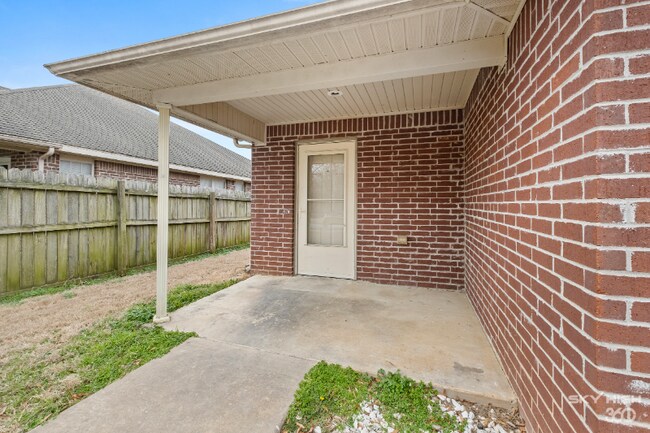 Photo - 1667 Evening Shade Dr Unit 1667 N. Evening Shade Dr.