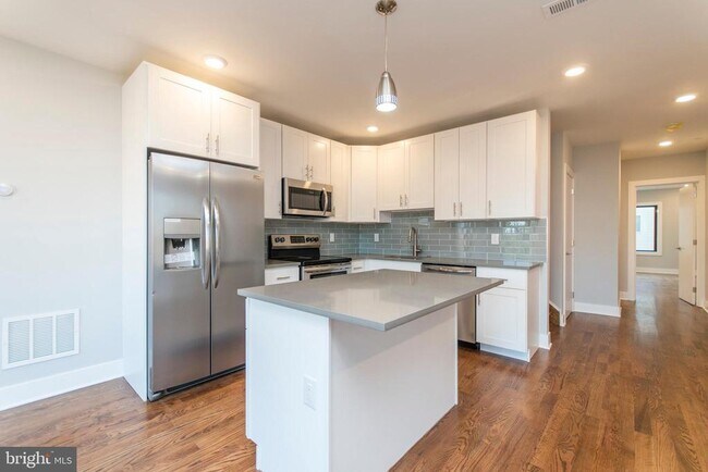 Photo - 814 N Uber St Unit 6