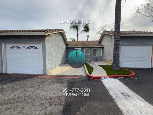 Photo - Cute Modern Condo in Riverside – Move-In Ready! Unit 23