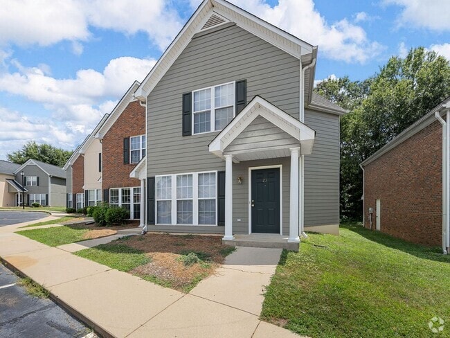 Building Photo - Freshly Renovated 2 BR, 2.5 BA Townhome Mi...