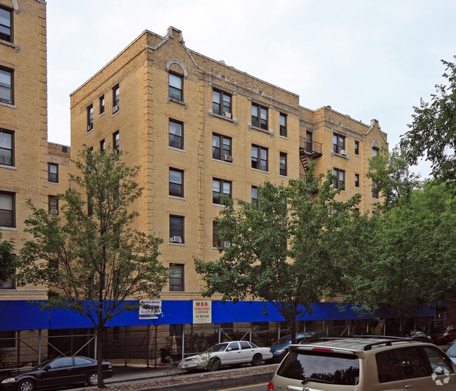 89-04 34th Ave - 89-04 34th Ave