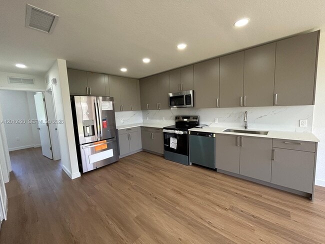 Photo - 19440 SW 125th Ave