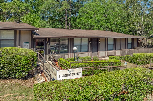 Leasing Office - Ridgewood Apartments