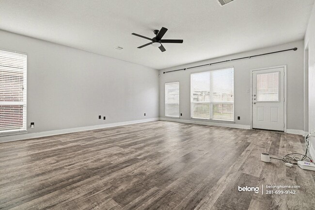 Photo - 9997 Knob Hollow Way