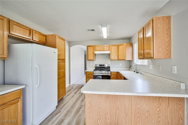 Photo - 1070 Canoga Peak Ave