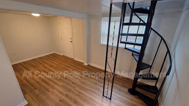 Photo - 933 S Missouri Ave