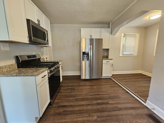 Photo - 6005 Medlin Heights Rd