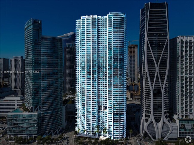 Building Photo - 900 Biscayne Blvd Unit 2404 Rental