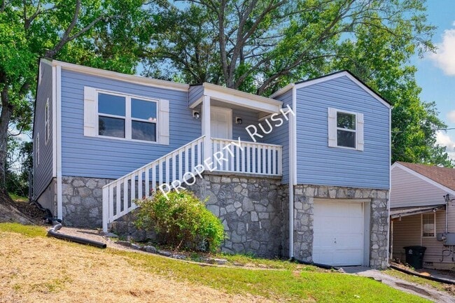 Photo - 204 Booth Rd