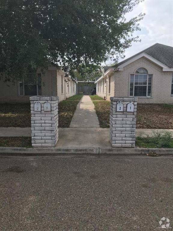 Building Photo - 417 La Mancha Dr Unit 1 Rental
