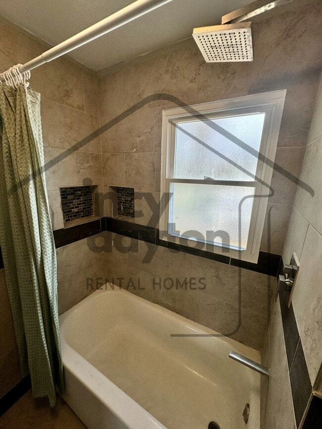 Photo - 12 Highland St